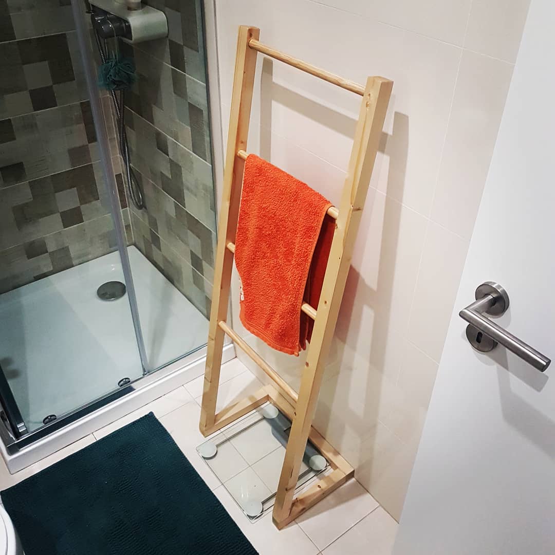 Towel hanger 2